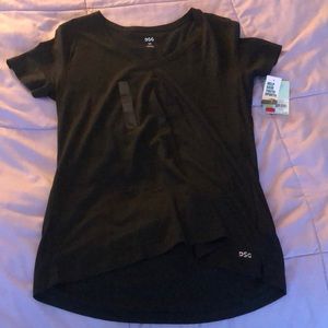 black tee | moisture wicking